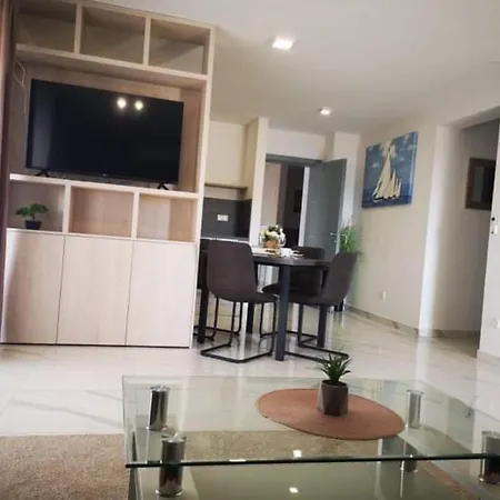 Dalmatia - One Bedroom With Balcony And Sea View 4 Апартаменты