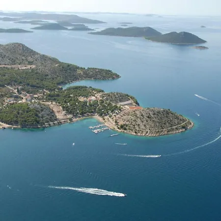 Dalmatia - One Bedroom With Balcony And Sea View 4